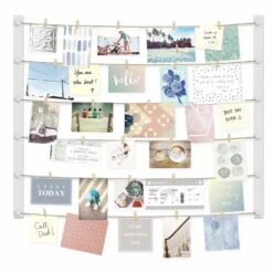 Umbra White Hangit Display -Umbra 330008201 MainImage 001 l