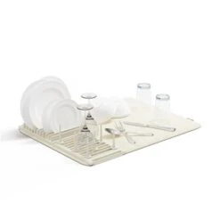 Umbra Udry 6.69-in W X 18.32-in L Off-White Plastic Dish Rack With Drying Mat -Umbra 331042244 MainImage 001 l